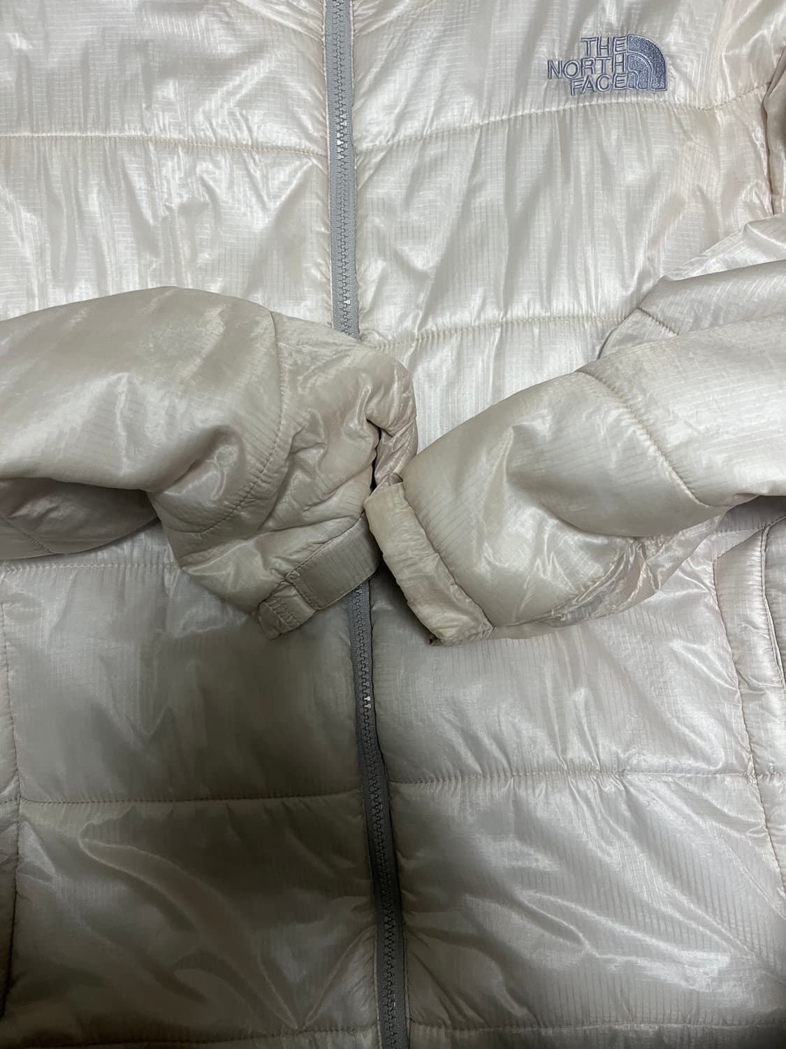 노스페이스 프리마로프트 패딩 L 상품이미지5