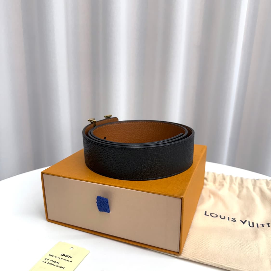 [85] 루이비통 LV 이니셜 리버시블 벨트 40mm 상품이미지3