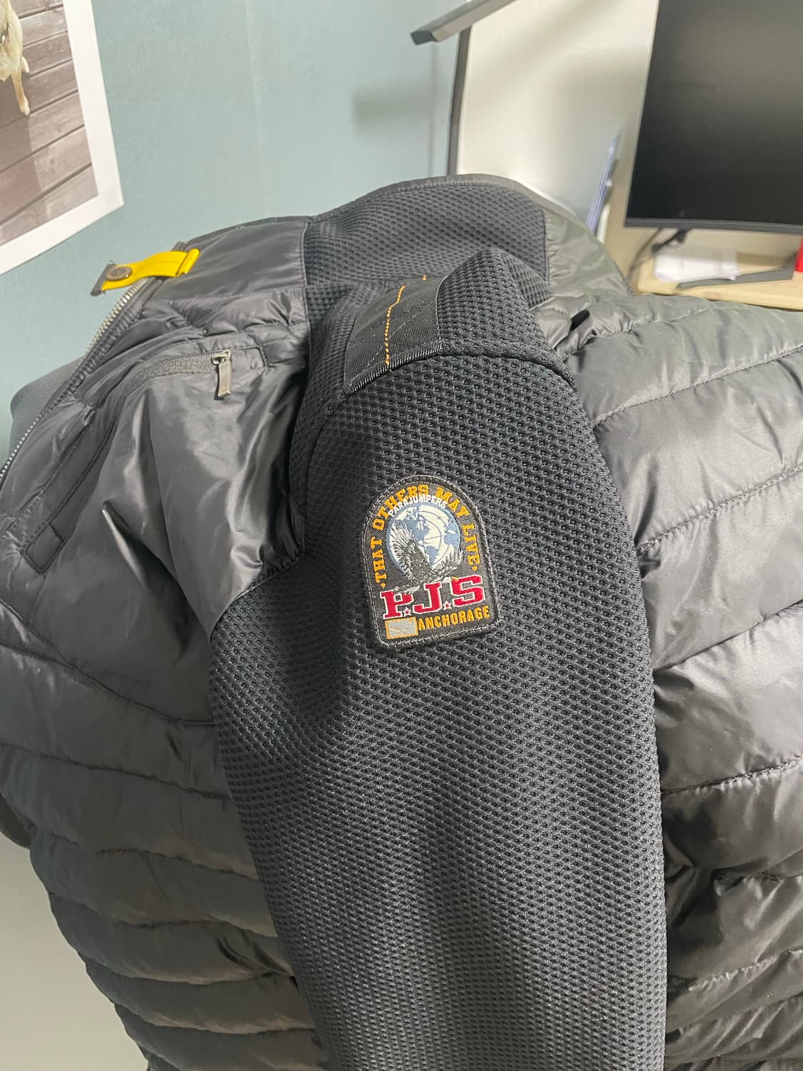 파라점퍼스 니트패딩 상품이미지2