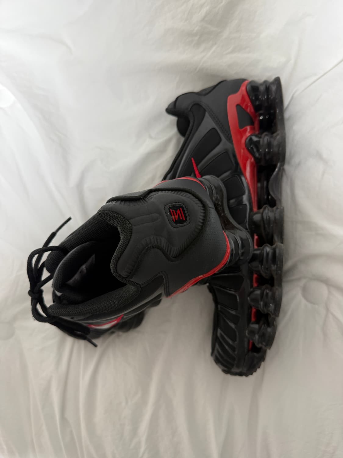 나이키 샥스 블랙 유니버시티 레드 [280] 상품이미지3