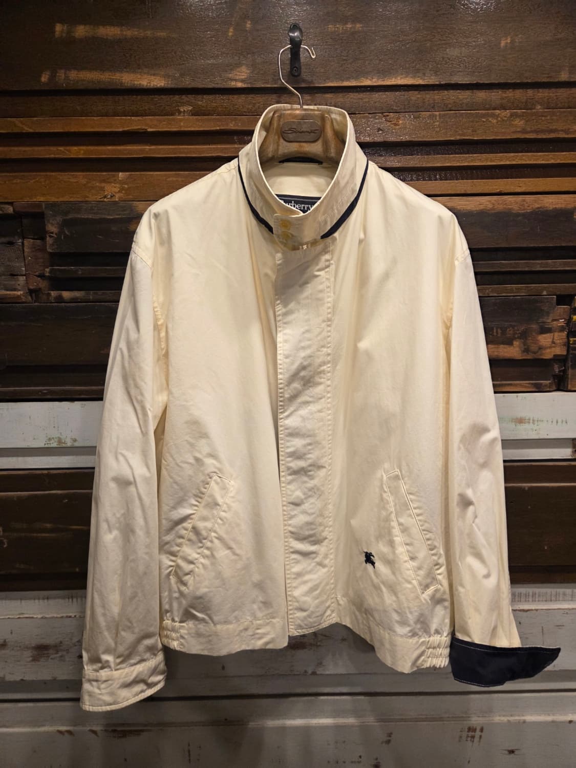 버버리 클래식 바라쿠타 자켓 상품이미지10