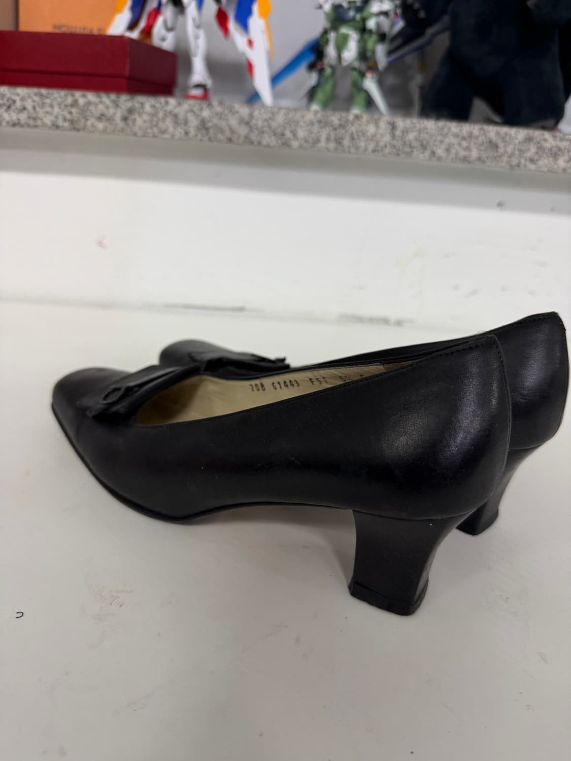정품) 페라가모 여성 간치니 블랙 로퍼 구두 5.5 상품이미지6