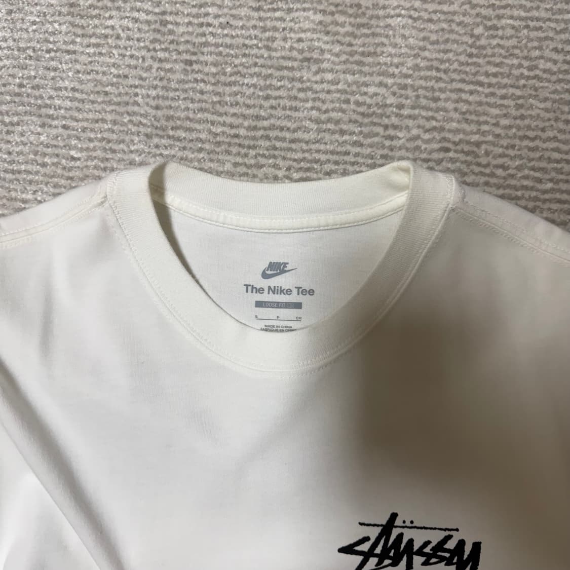 (S) 나이키 x 스투시 8볼 티 상품이미지4