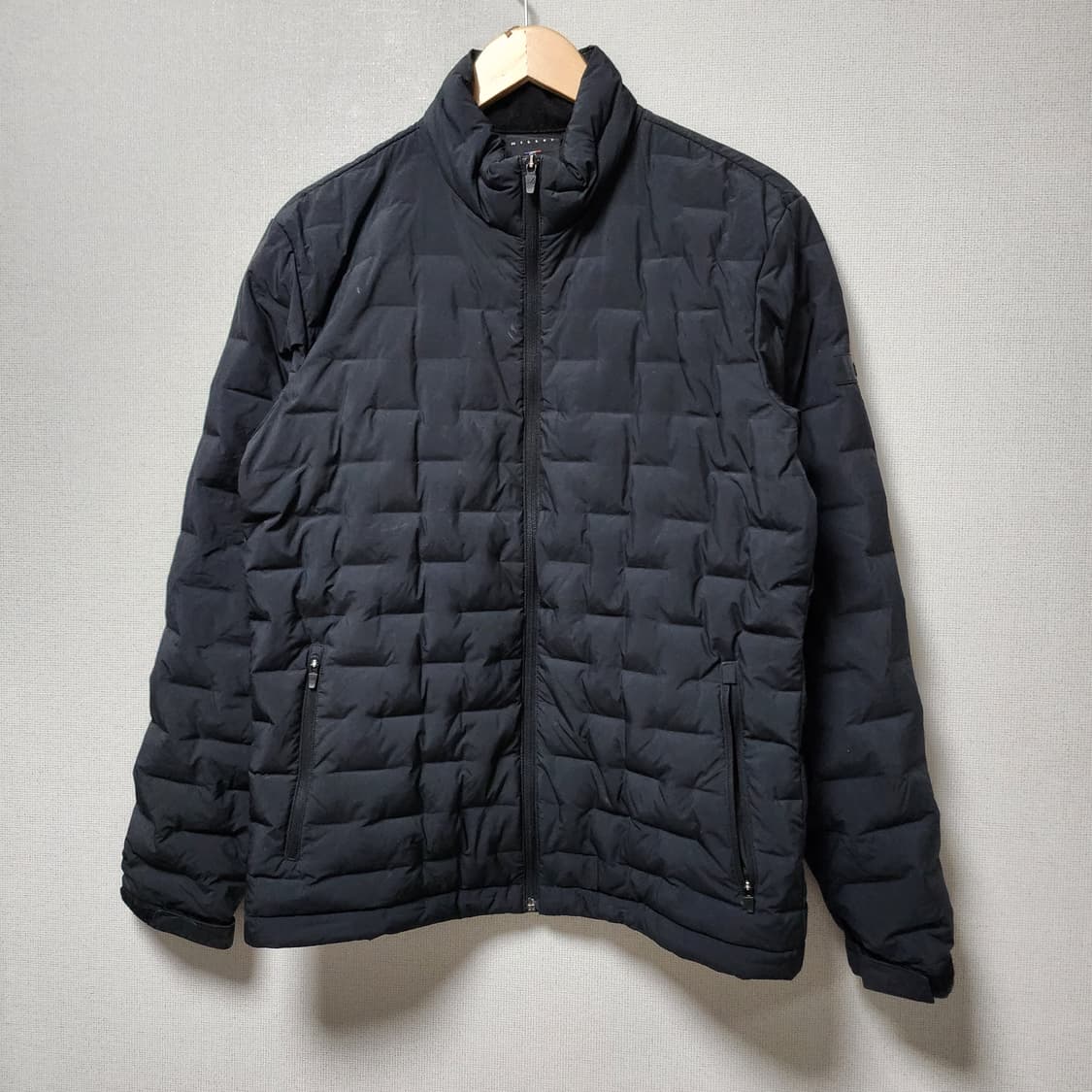 [95] 밀레 구스다운 경량패딩 상품이미지1