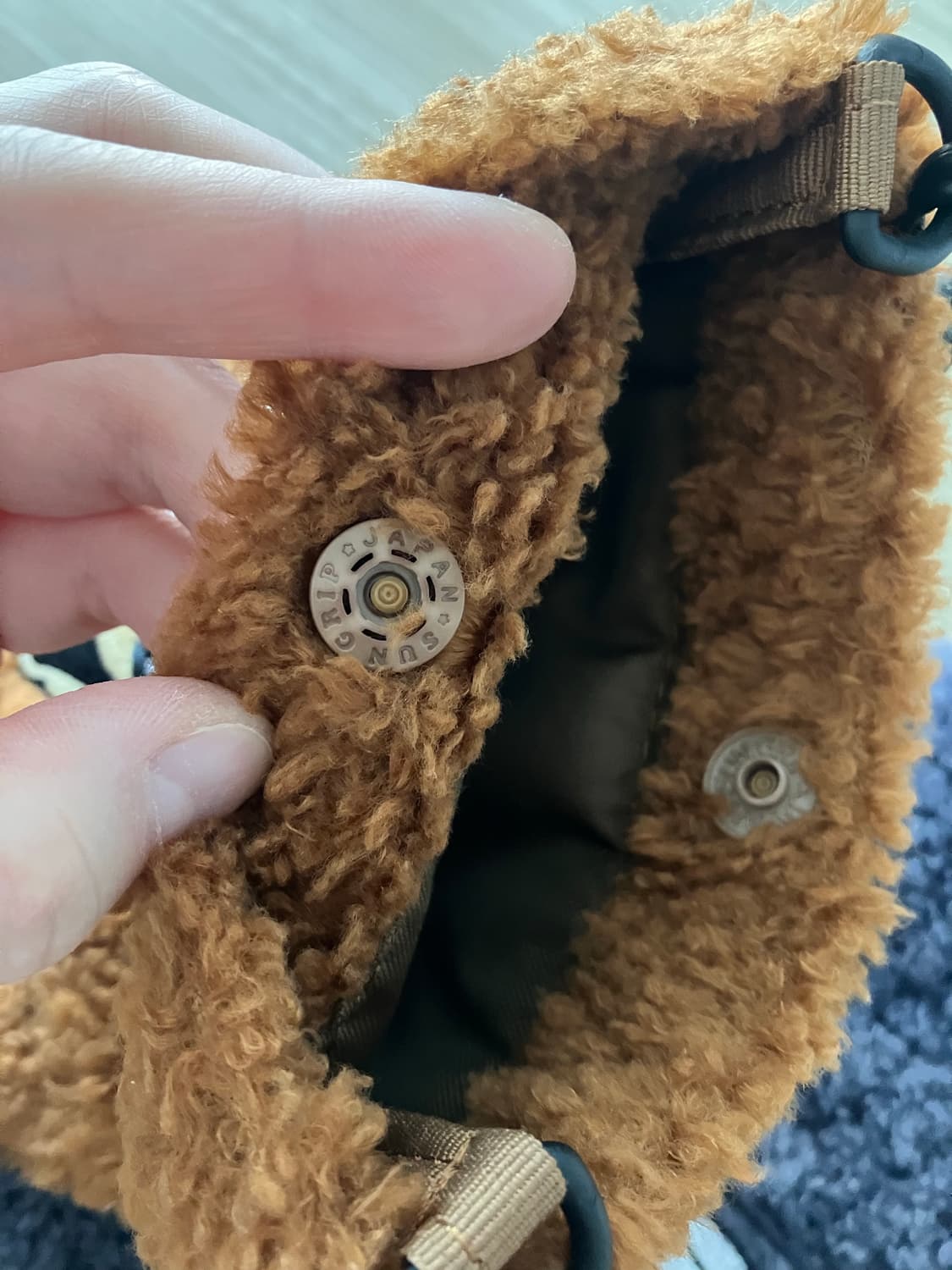 스테레오 바이널즈 톰과 제리 미니 크로스백 상품이미지3