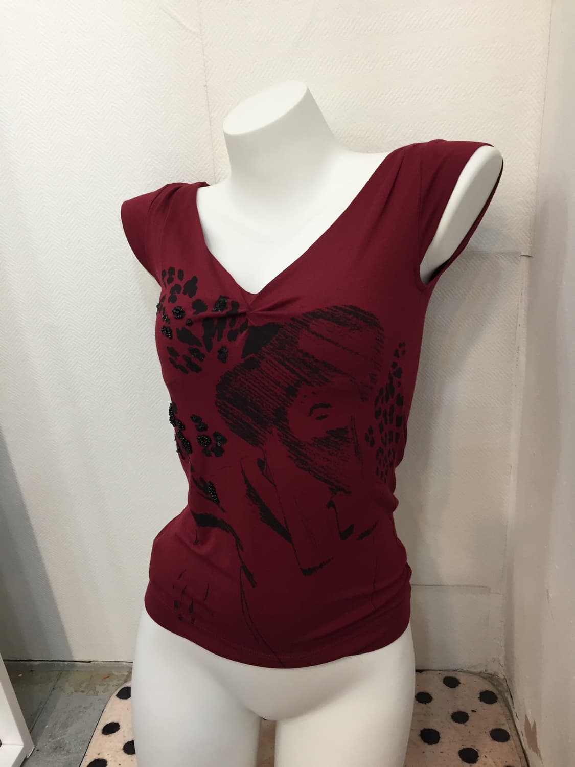 MNGjeans 비즈 프린팅 티셔츠 상품이미지2