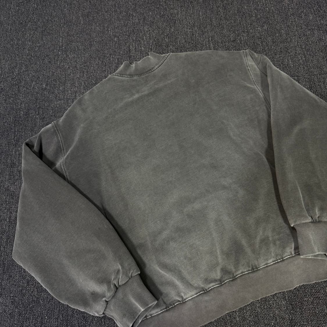 칼하트 WIP 비스타 스웻 봄버 상품이미지6