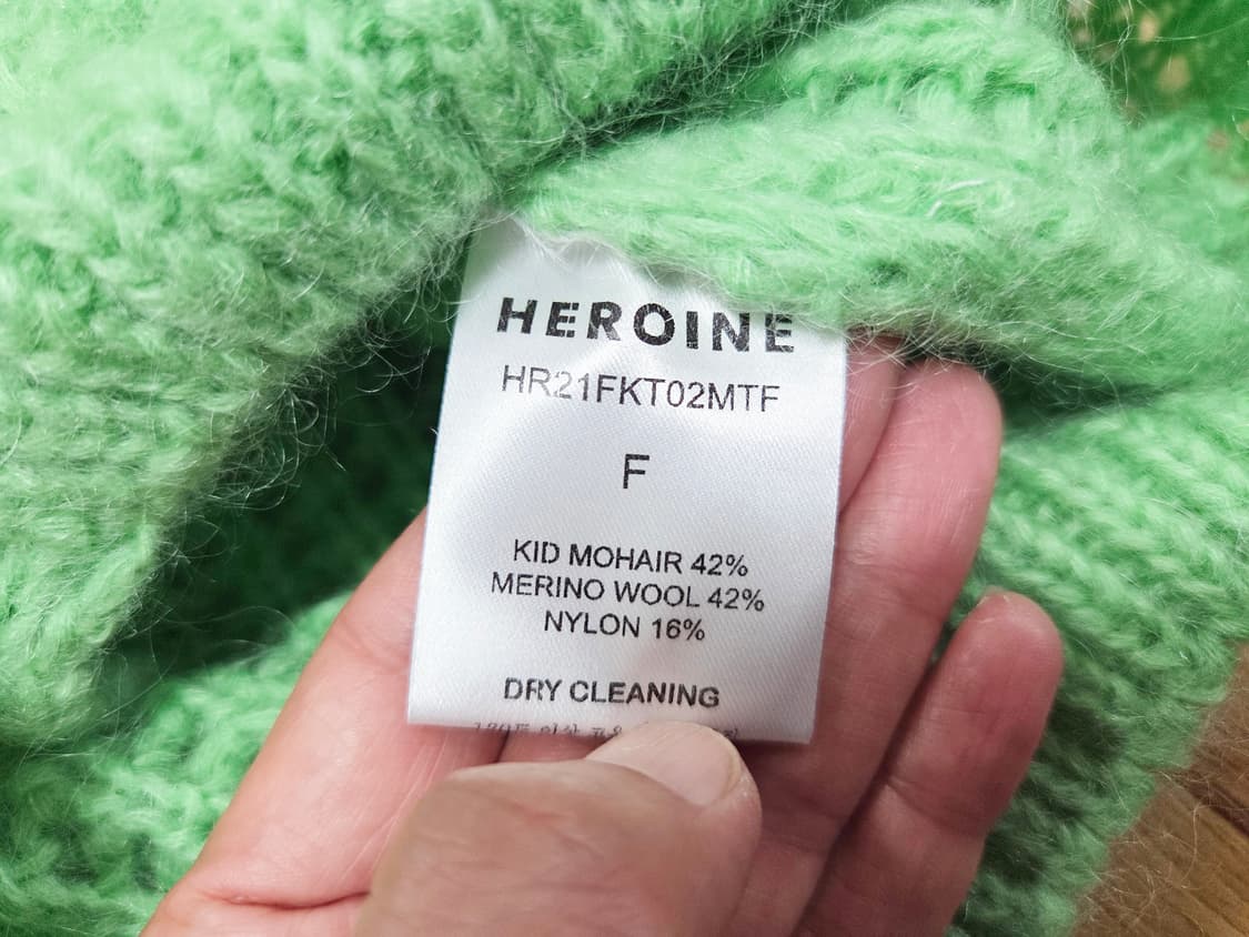 히로인(HEROINE) 모헤어 볼륨 니트가디건 프리사이즈 상품이미지10