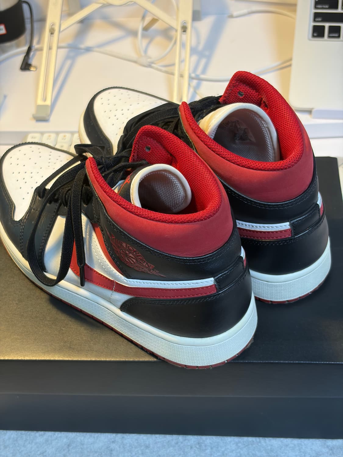 조던1 짐레드 미드 (270) 상품이미지3