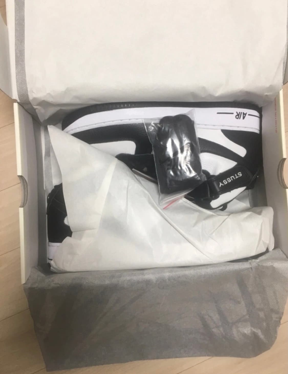 나이키 x 스투시 에어포스 1 '07 미드 SP 285mm 상품이미지1