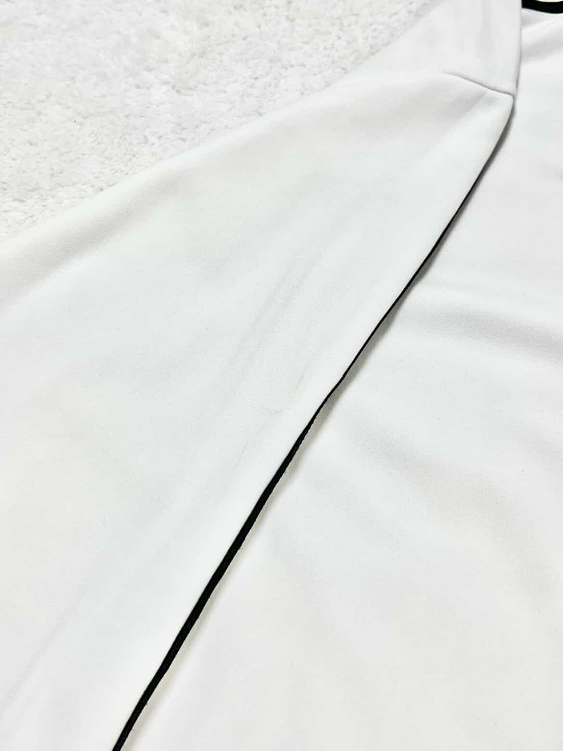 아디다스 자수로고 화이트 져지 상품이미지9