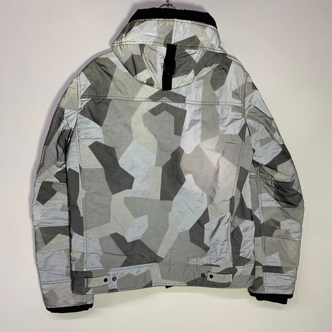 스톤아일랜드 리플렉티브 30주년 한정판 상품이미지3