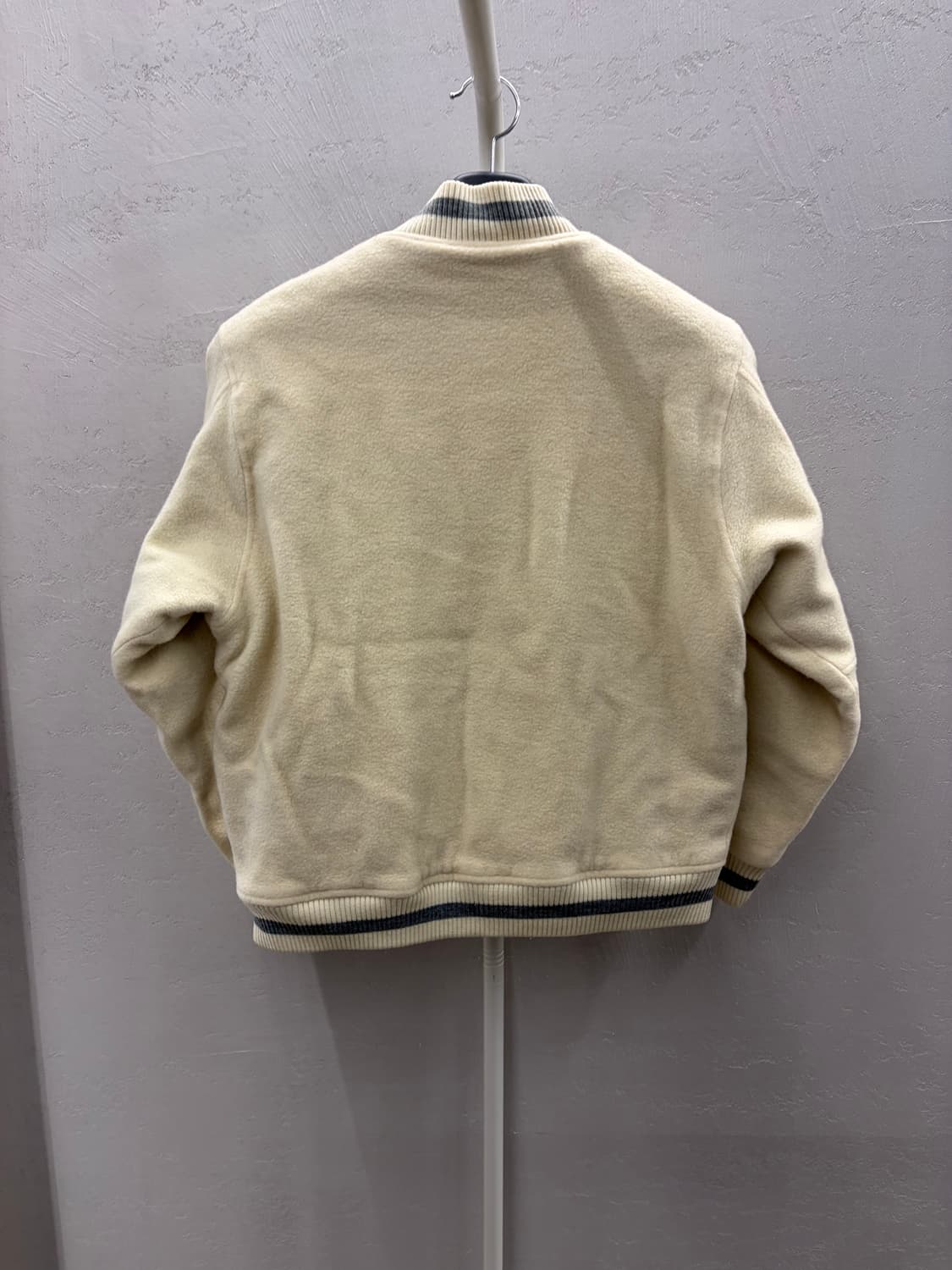 나이키 바시티 자켓 아이보리 상품이미지5