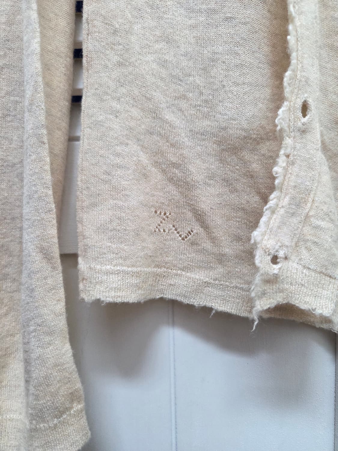 자딕앤볼테르 캐시미어 스컬 버튼 가디건 상품이미지5