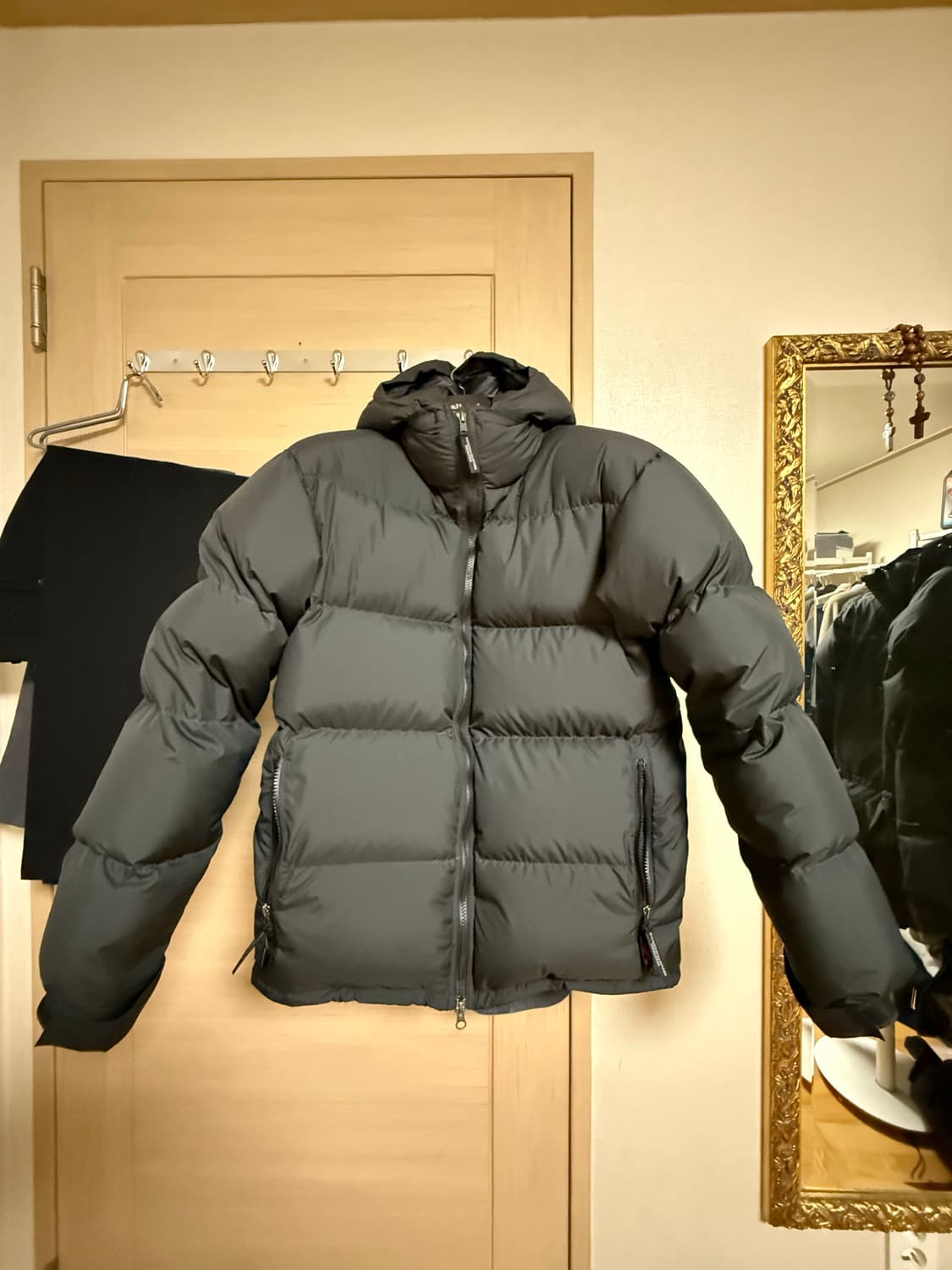 Western mountaineering 멜트다운 재킷 판매합니다.  상품이미지2