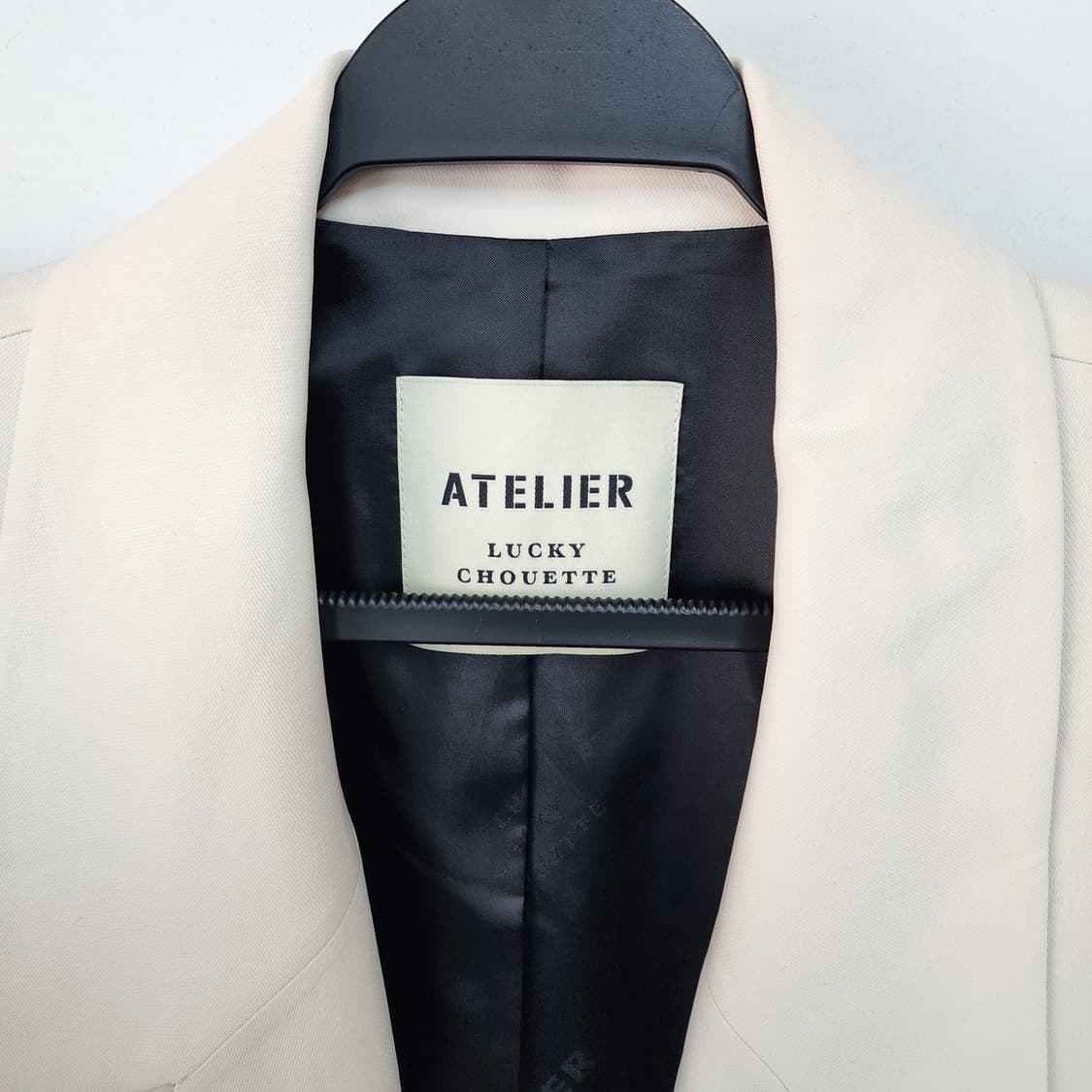 럭키슈에뜨 아뜰리에 루시 쇼콜라 아이보리 자켓 상품이미지4