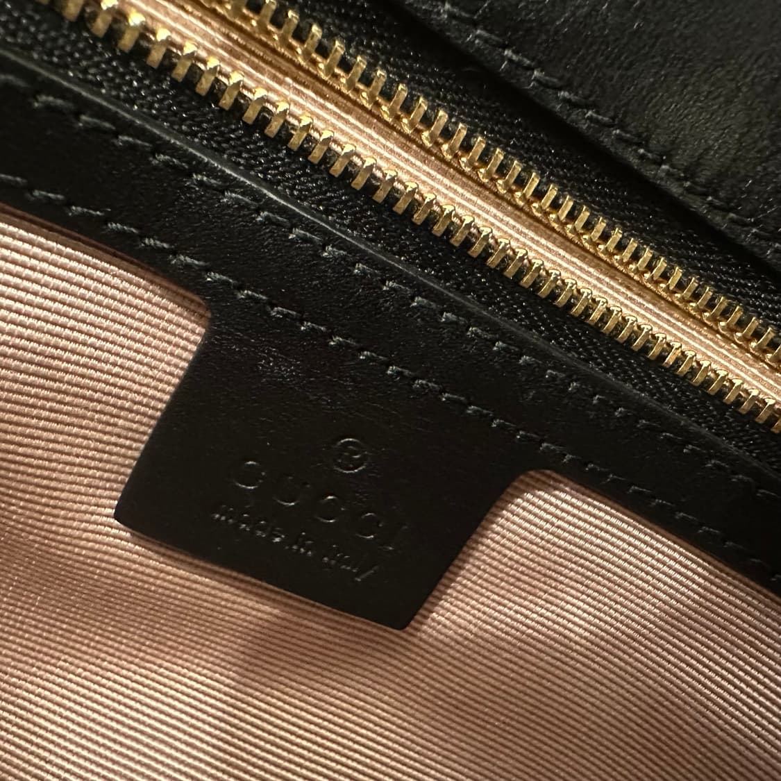구찌 gucci 로고 마몽트 알리 스몰 숄더백 상품이미지9