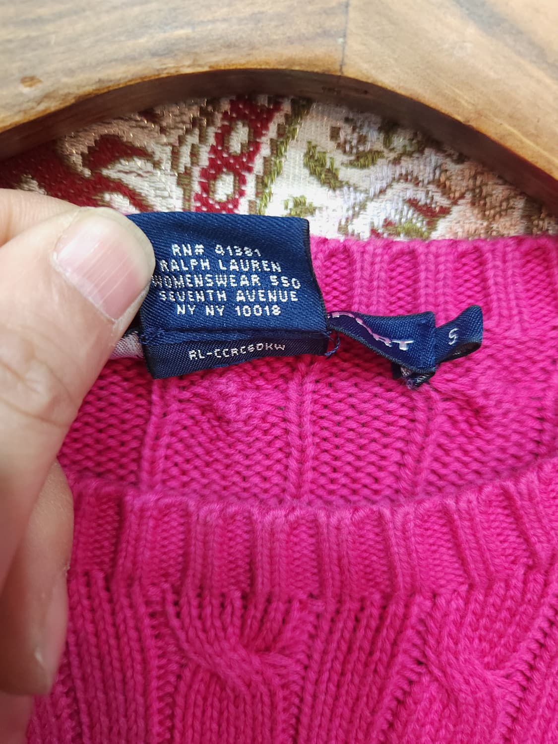 폴로 랄프로렌 핫핑크 꽈배기 코튼 니트

 상품이미지6