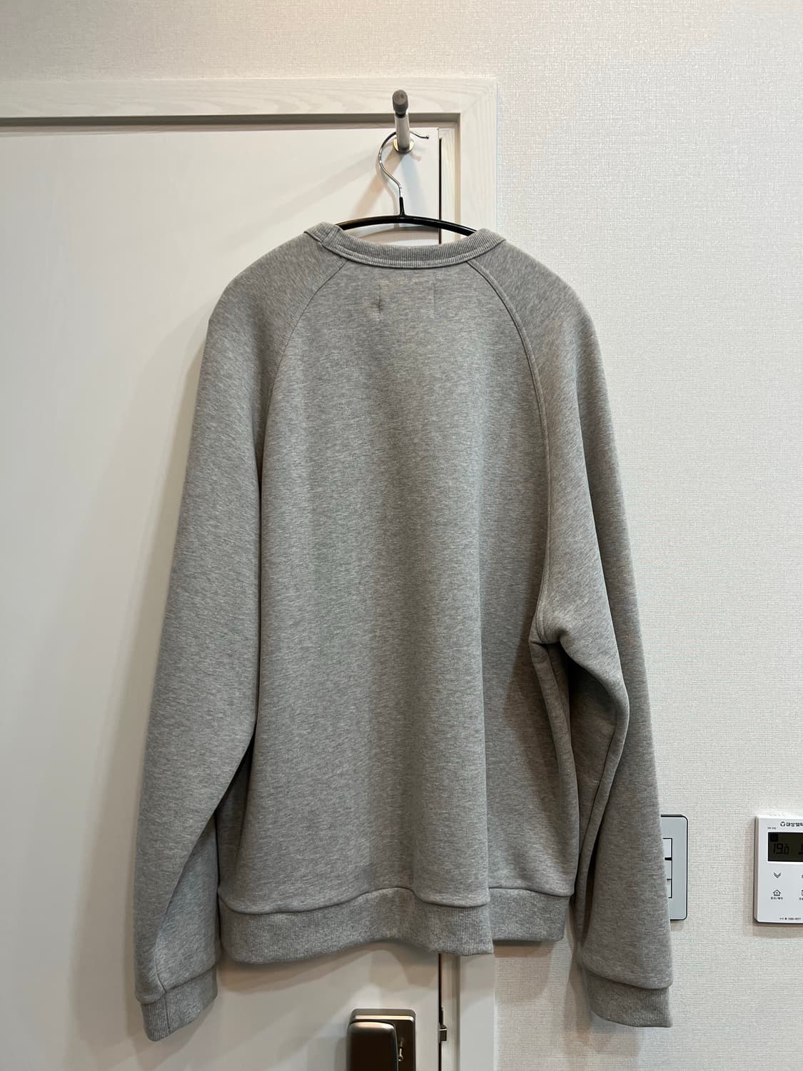 비바스튜디오 맨투맨L 상품이미지2