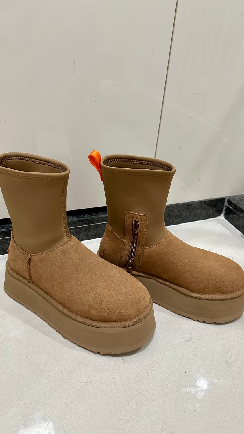 어그 클래식 디퍼 플랫폼 부츠 240 상품이미지3