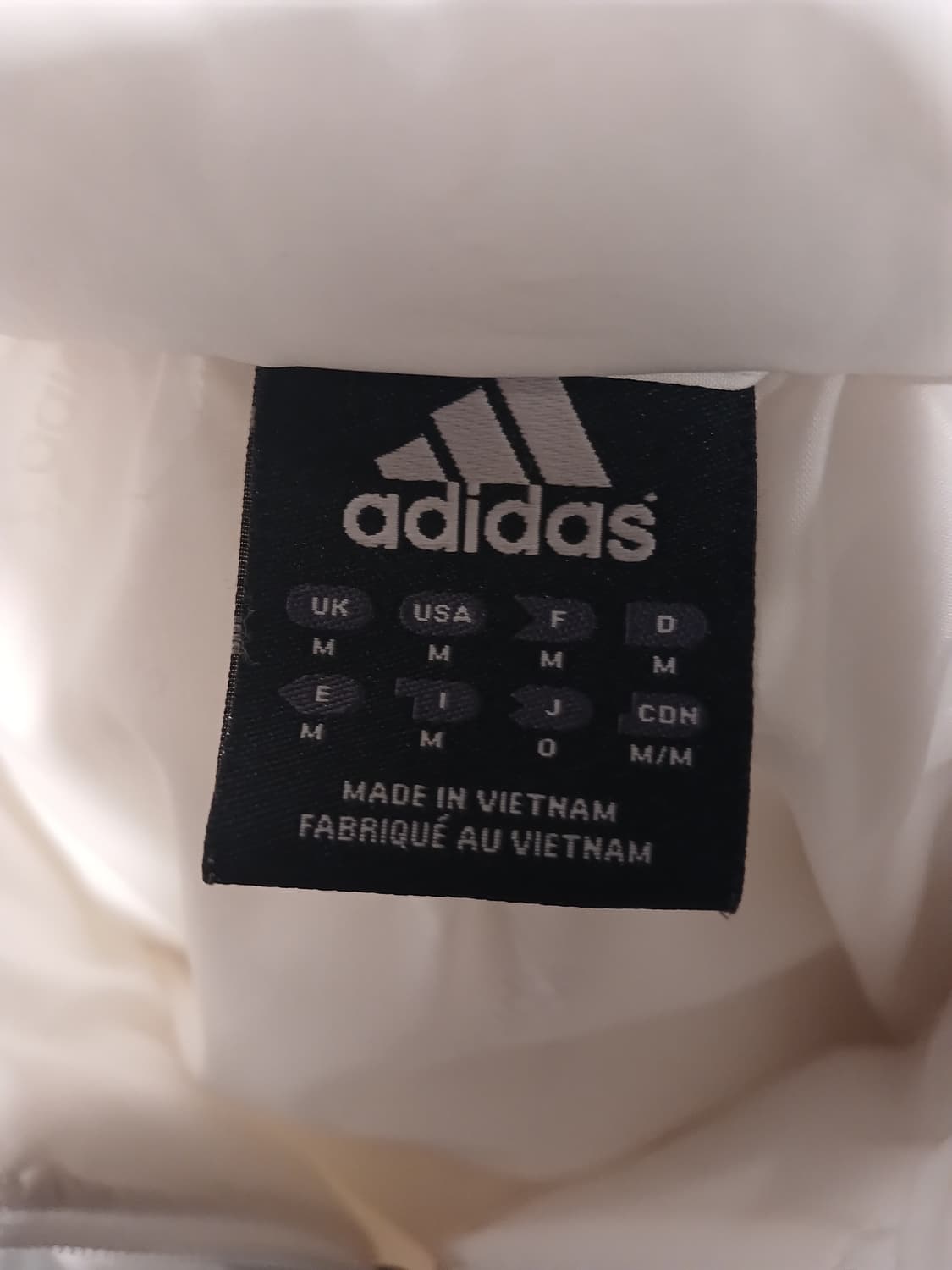 아디다스 삼선 퀄팅 패딩 상품이미지3