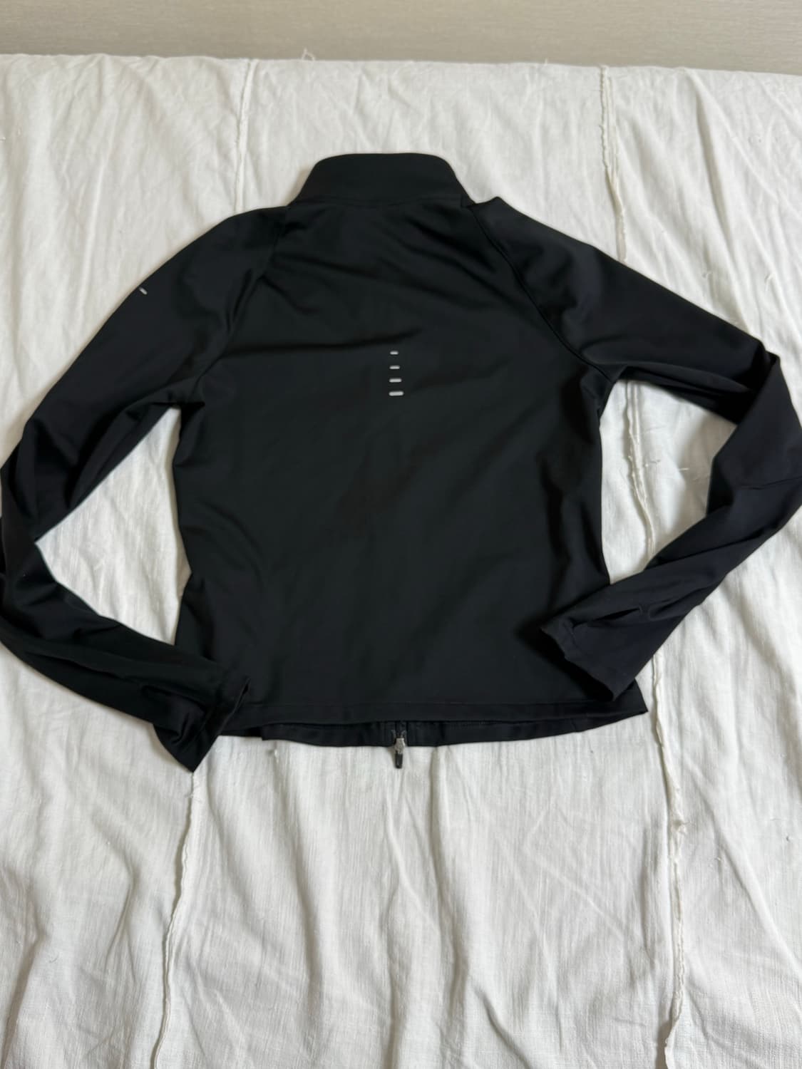 나이키 러닝 크롭져지 상품이미지2