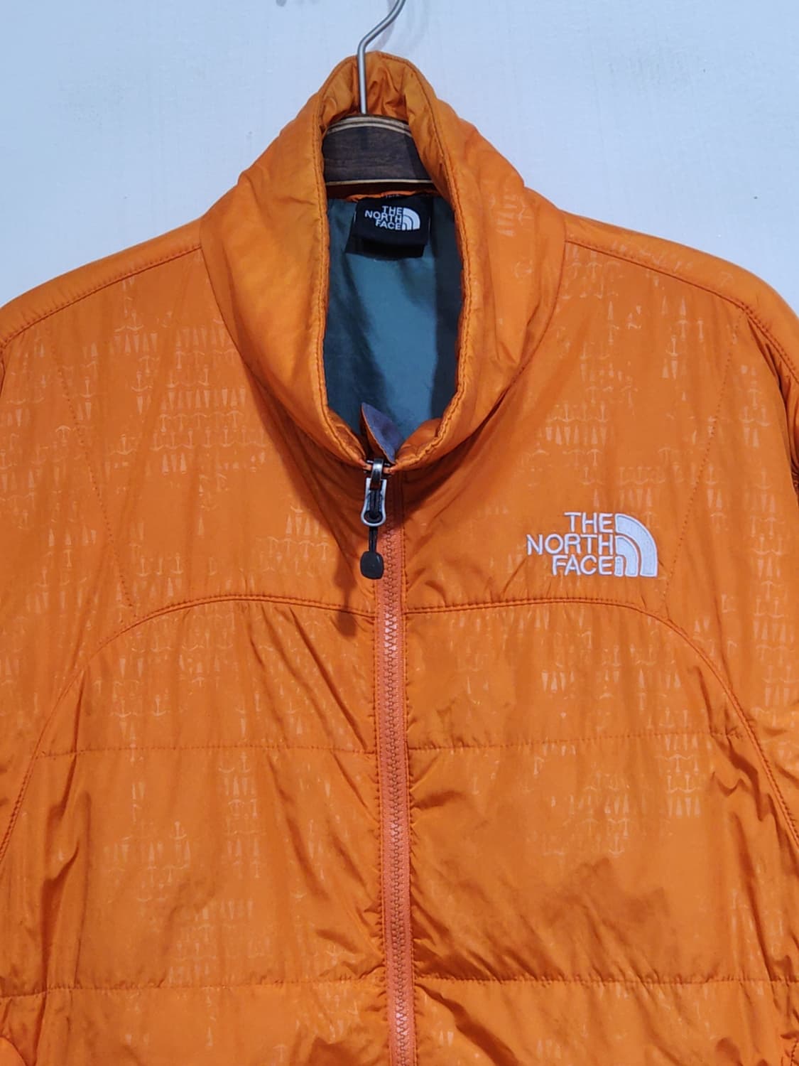 (100) 노스페이스 경량패딩 점퍼 오렌지색 아웃도어 자켓  상품이미지2