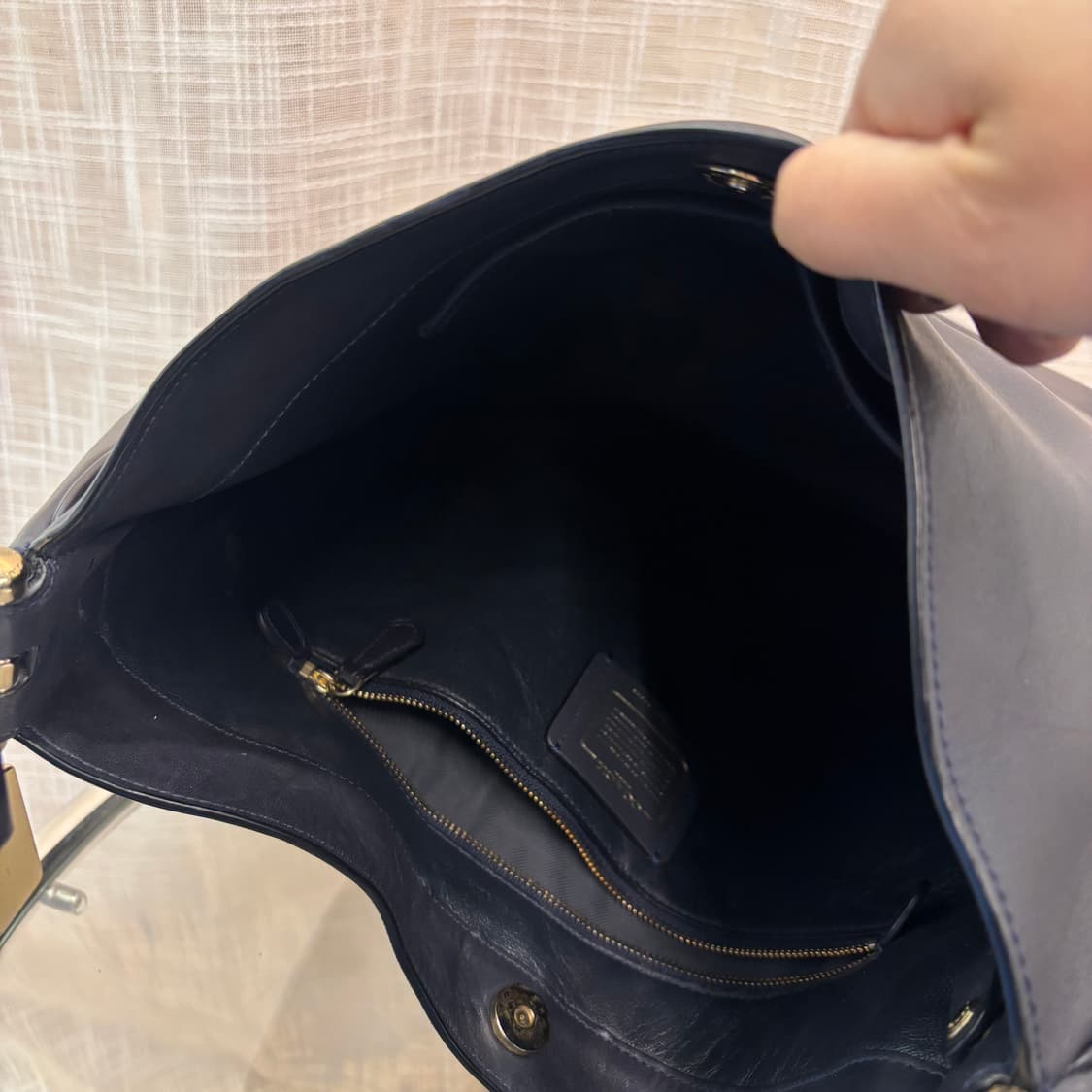 정품 코치 네이비 호보 숄더백     상품이미지8