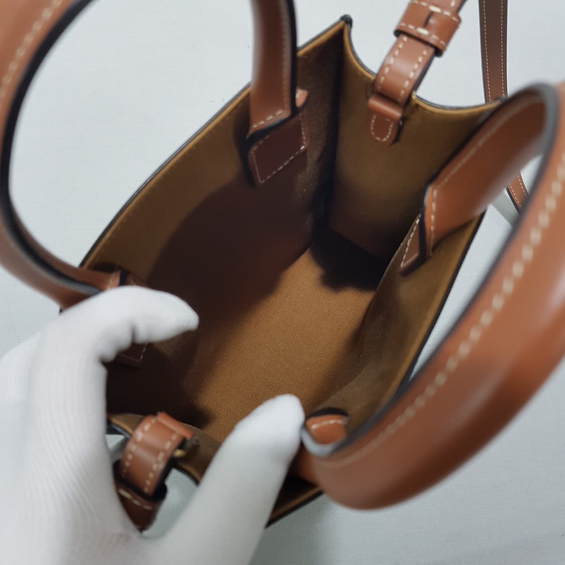 셀린느 트리오페 카바스백 미니 상품이미지9