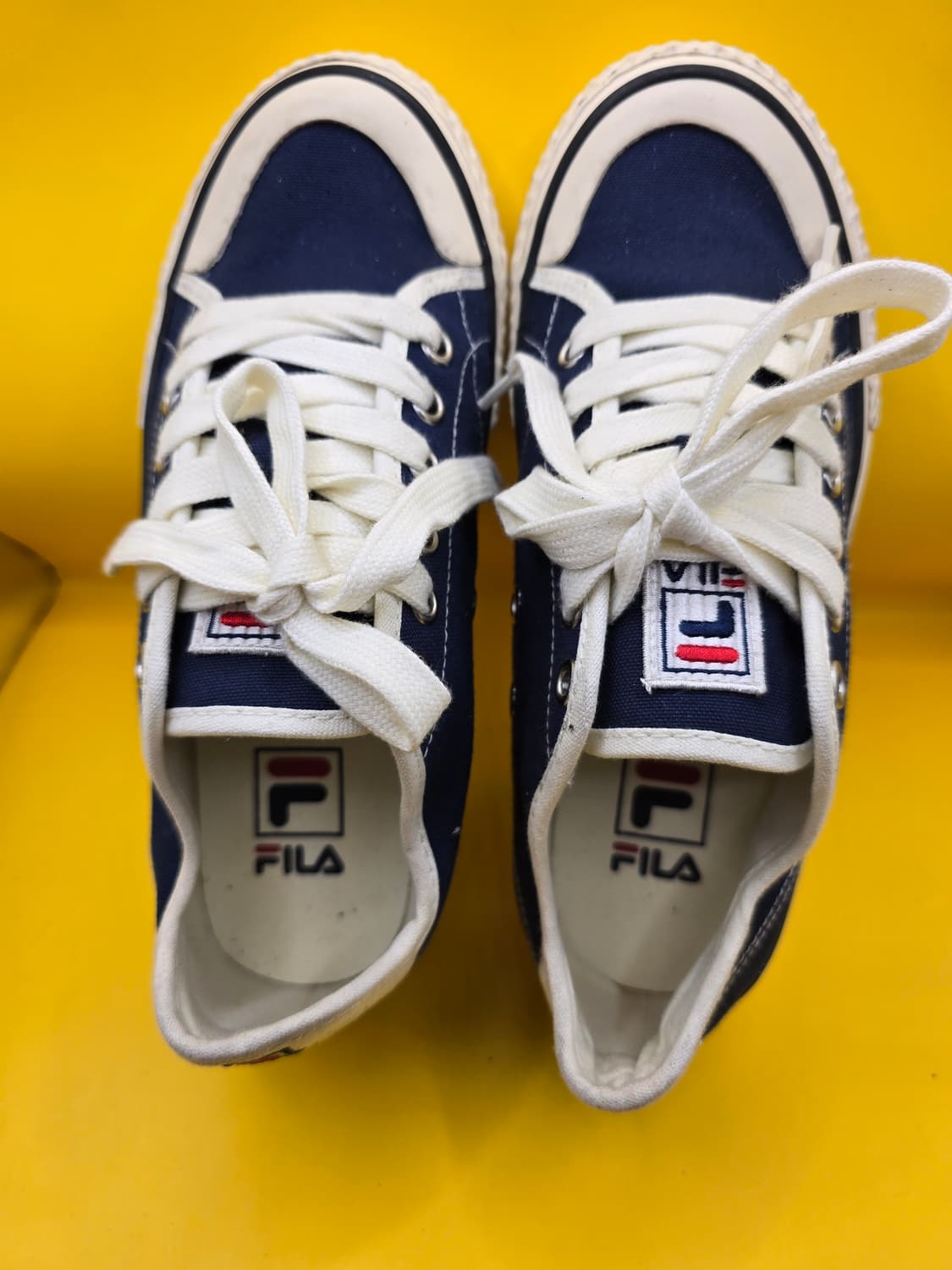 휠라(FILA) 캔버스 스니커즈 230 상품이미지3