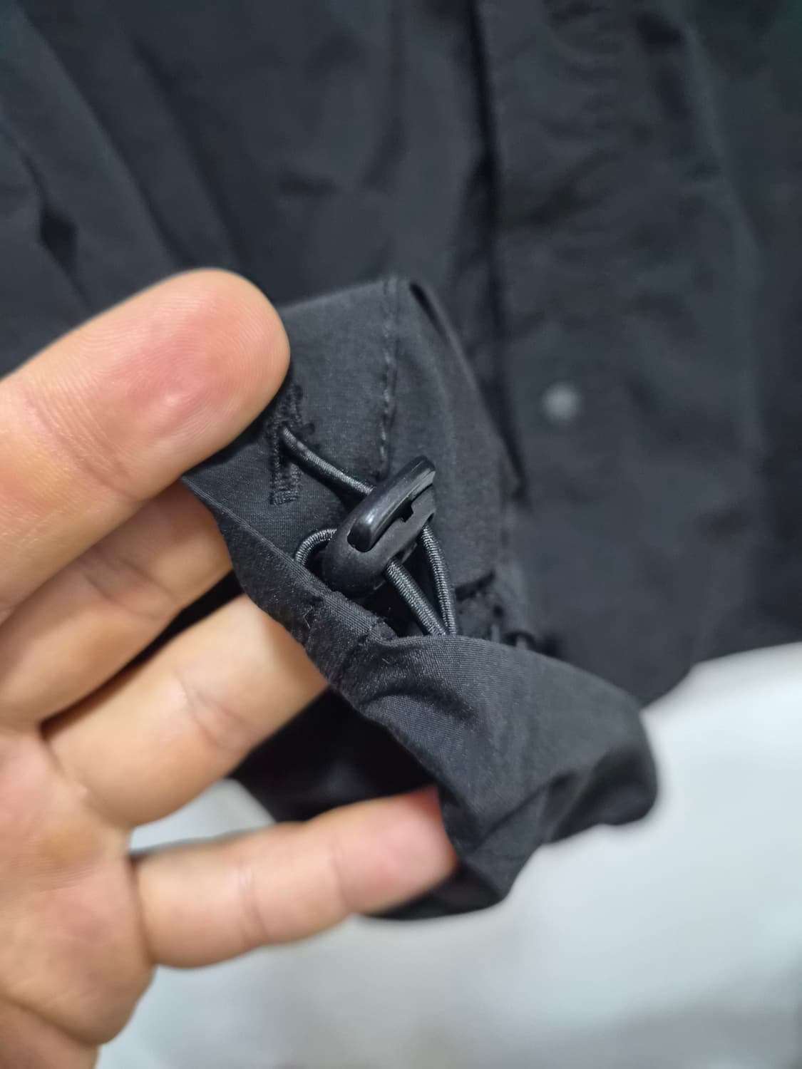 XL/110) 지오다노 릴렉스핏 반팔 셔츠형 바람막이 팝니다 상품이미지4