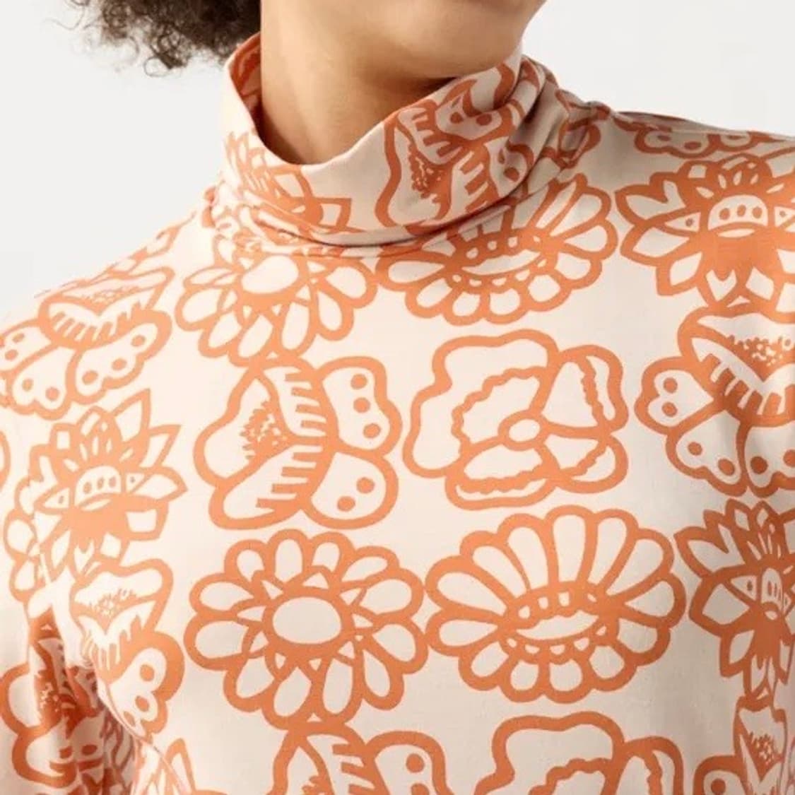 Uniqlo x Marimekko Heattech Flower top 상품이미지3