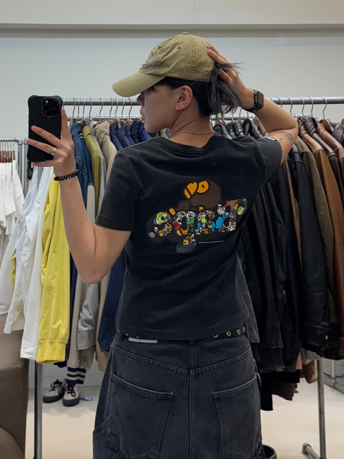 베이프 마일로 올 프렌즈 티셔츠 상품이미지8