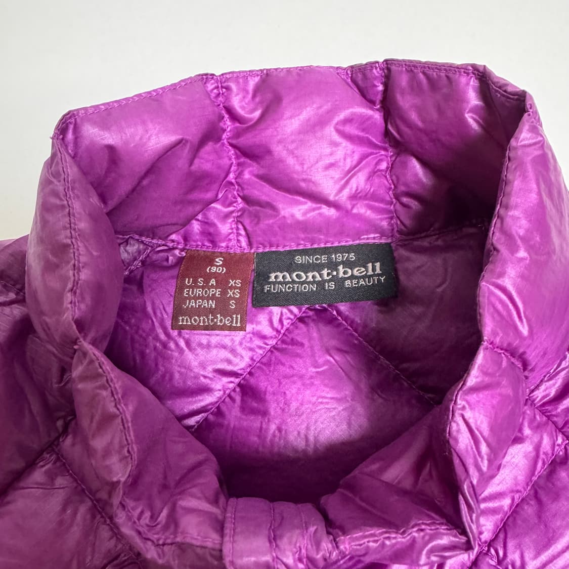 몽벨 EX900 경량 패딩 S 퍼플 상품이미지4