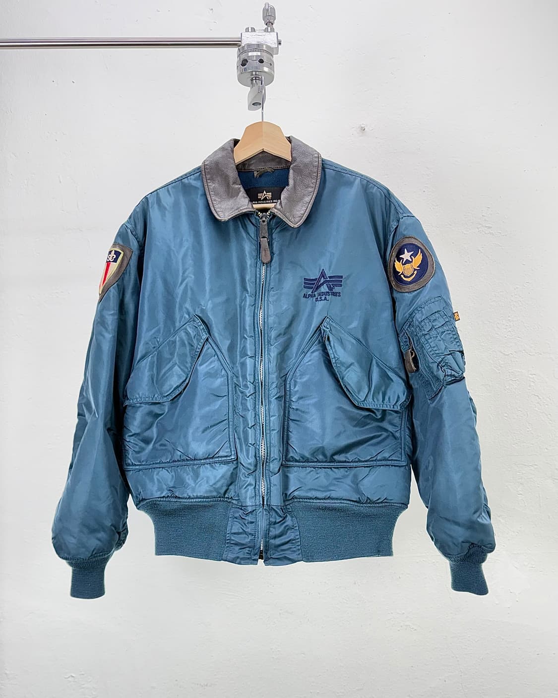 알파인더스트리 80s CWU-45/P 플라이트 파일럿 자켓 상품이미지1