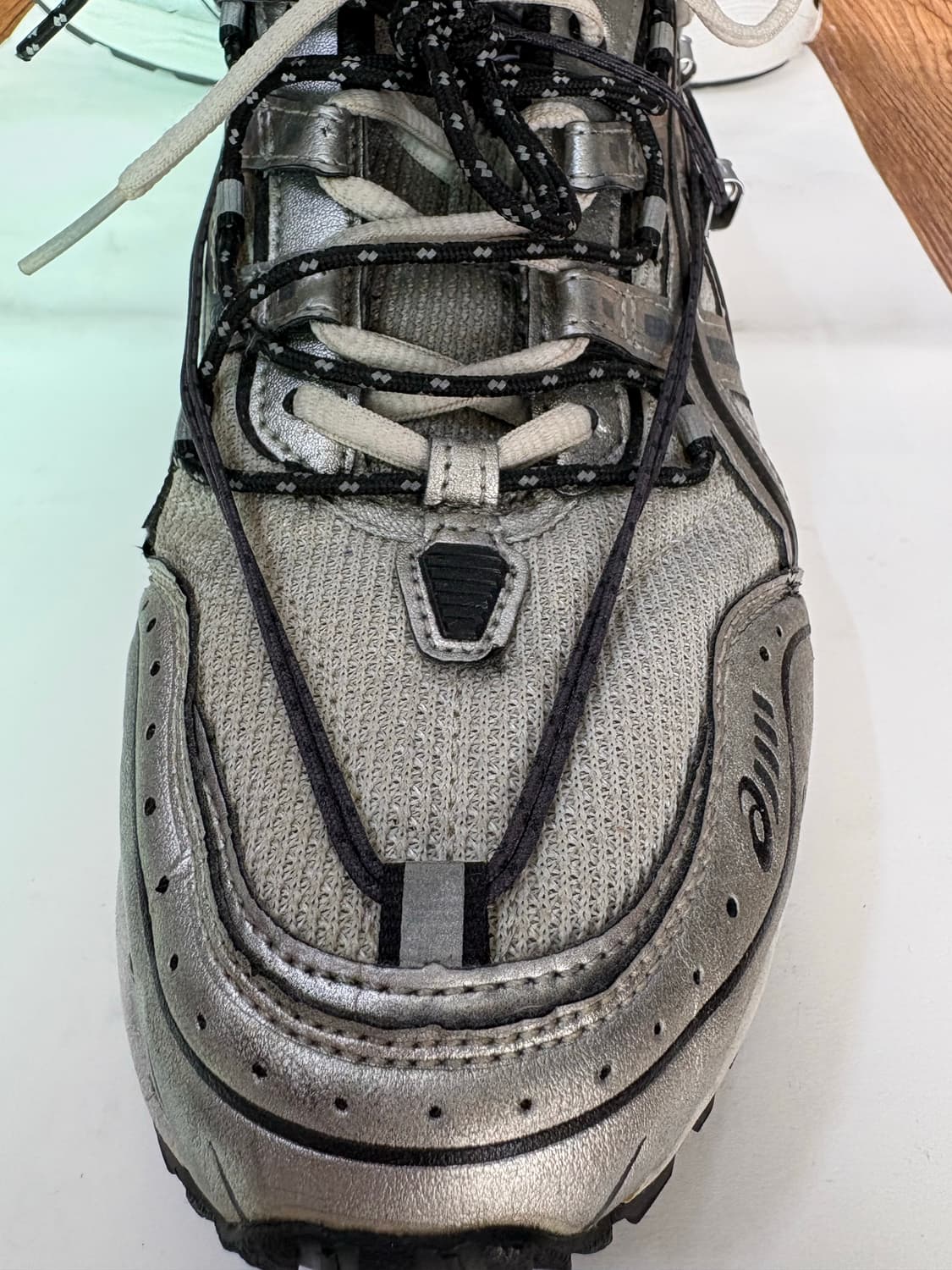 아식스 x 앤더슨벨 젤 1090 글레이셔 그레이 실버 상품이미지5