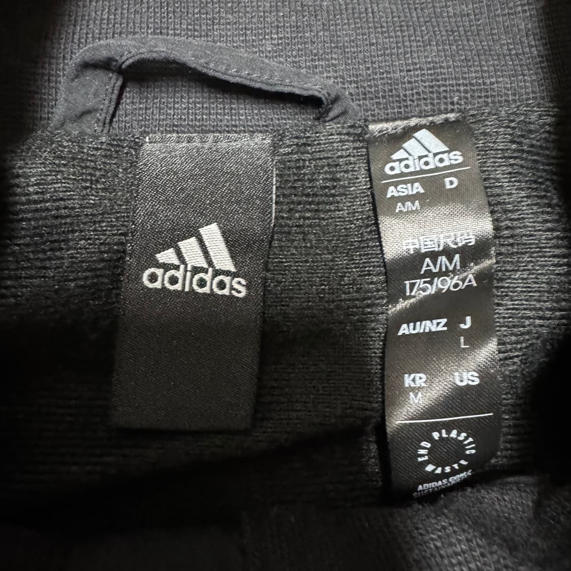 아디다스 오버사이즈 빅프린팅 바람막이 상품이미지5