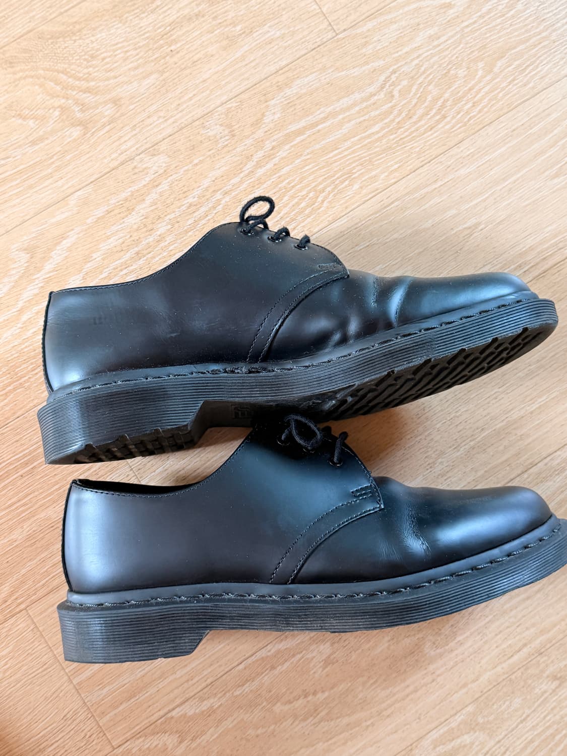 닥터마틴 1461 모노 260 상품이미지2