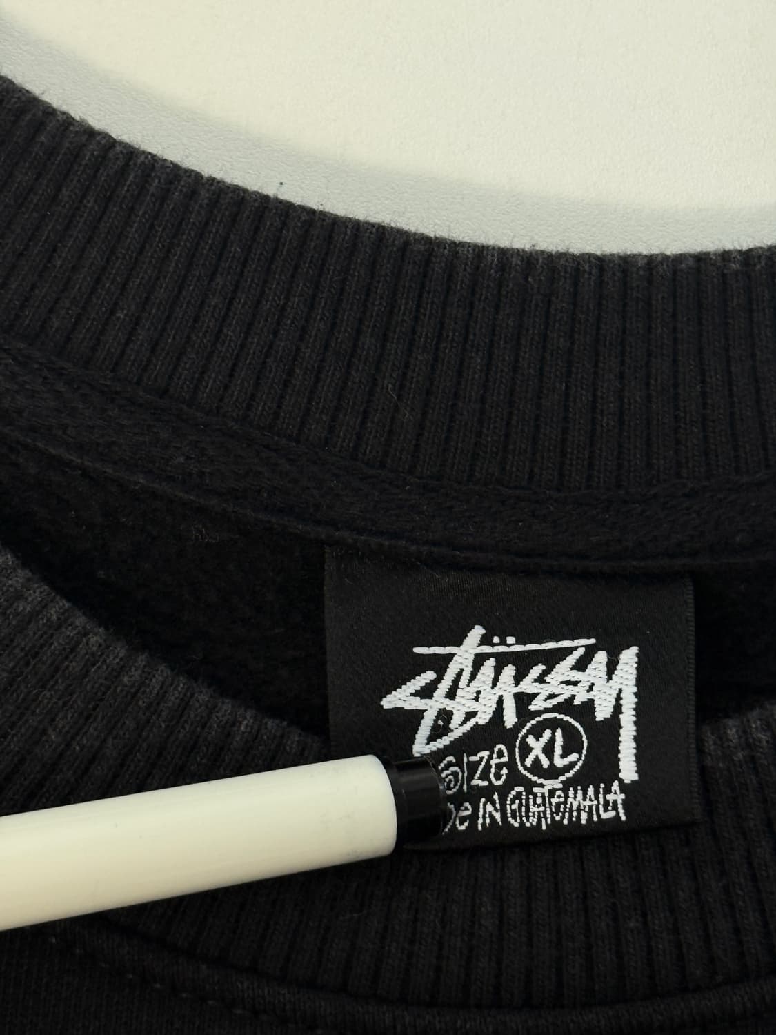 스투시 오버핏 월드투어 블랙 스웻 맨투맨 상품이미지6