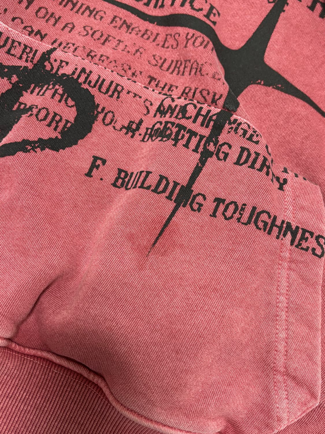 트래블 피그먼트 후드티 샹그리아레드 상품이미지2