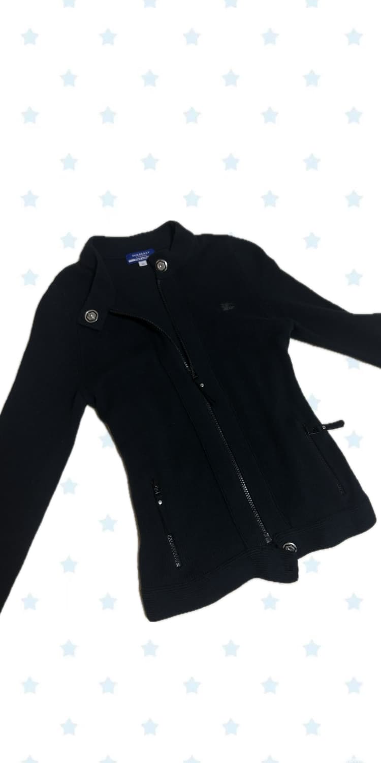 버버리 블루라벨 기마로고 하이넥 니트 집업 가디건 38 사이즈 상품이미지3