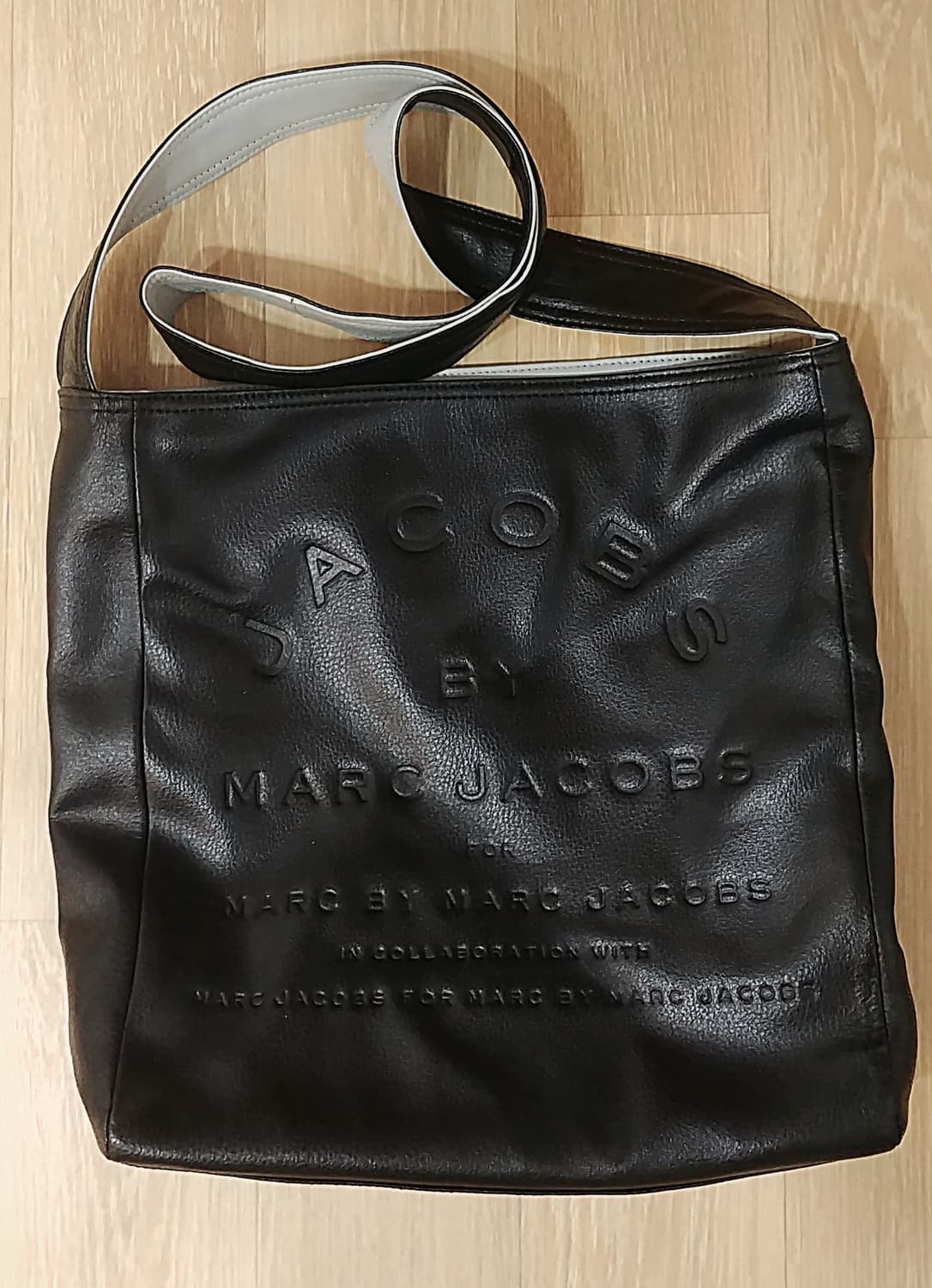 마크바이 마크제이콥스 리버서블 소가죽 숄더크로스백 상품이미지9