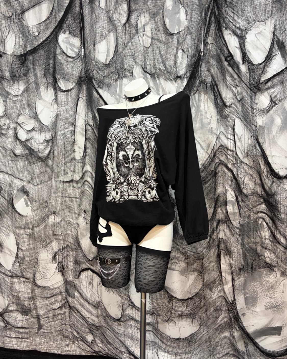 Gothic Y2K skull gored fit off-shoulder  상품이미지1