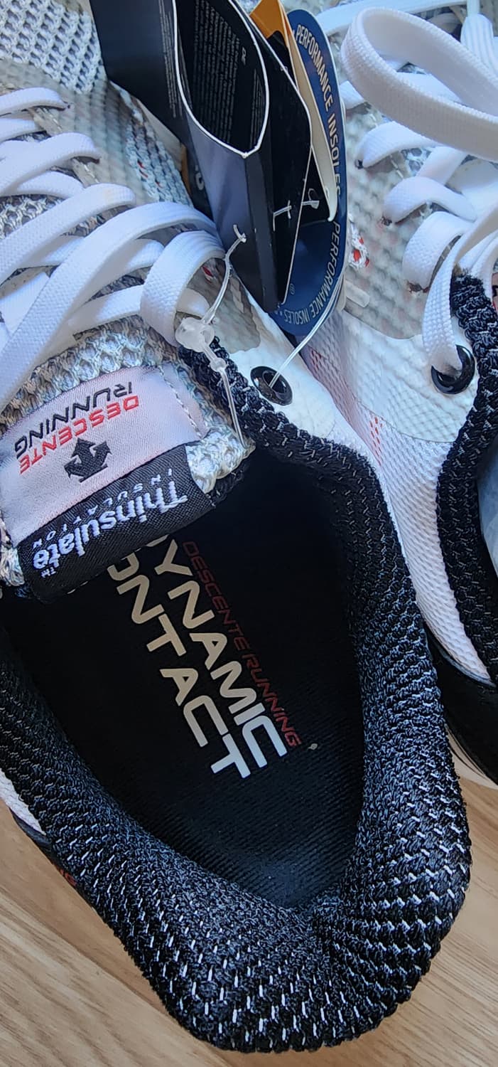 남)데상트 신발 265 팝니다 상품이미지3