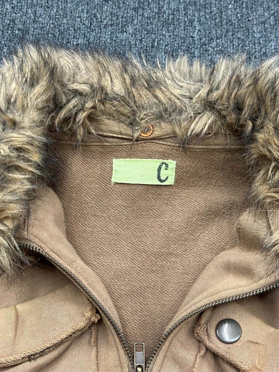 OS)Japanese vintage 여성 퍼 그런지 베이지 자켓 상품이미지4