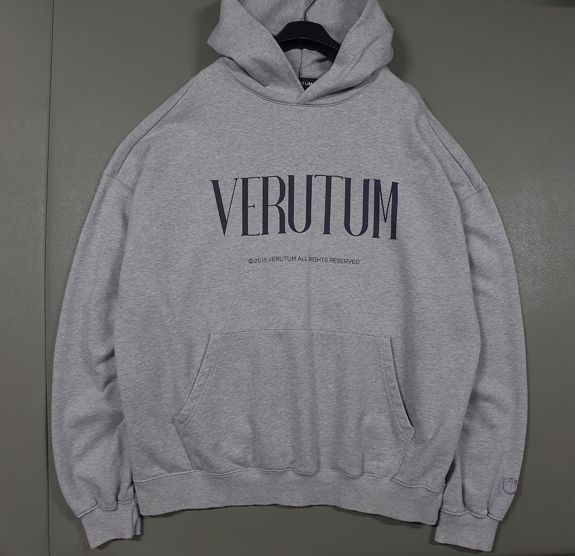 실측 2XL 베루툼 신형 24FW 세리프 로고 후디 오버핏 후드티 그레이 상품이미지4