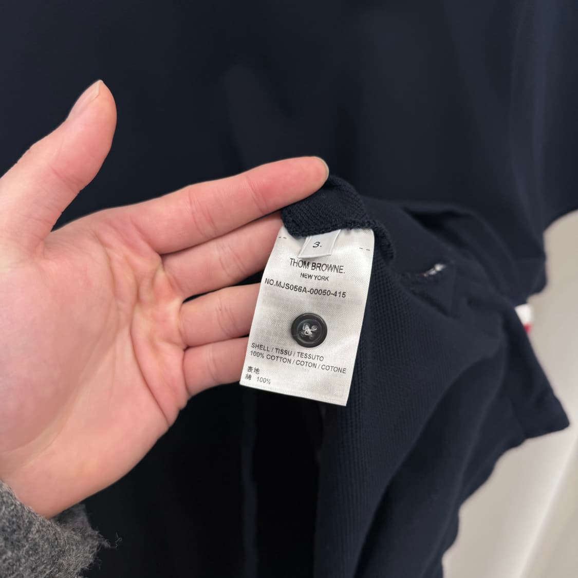 [3] 톰브라운 백삼선 반팔 티셔츠 상품이미지5