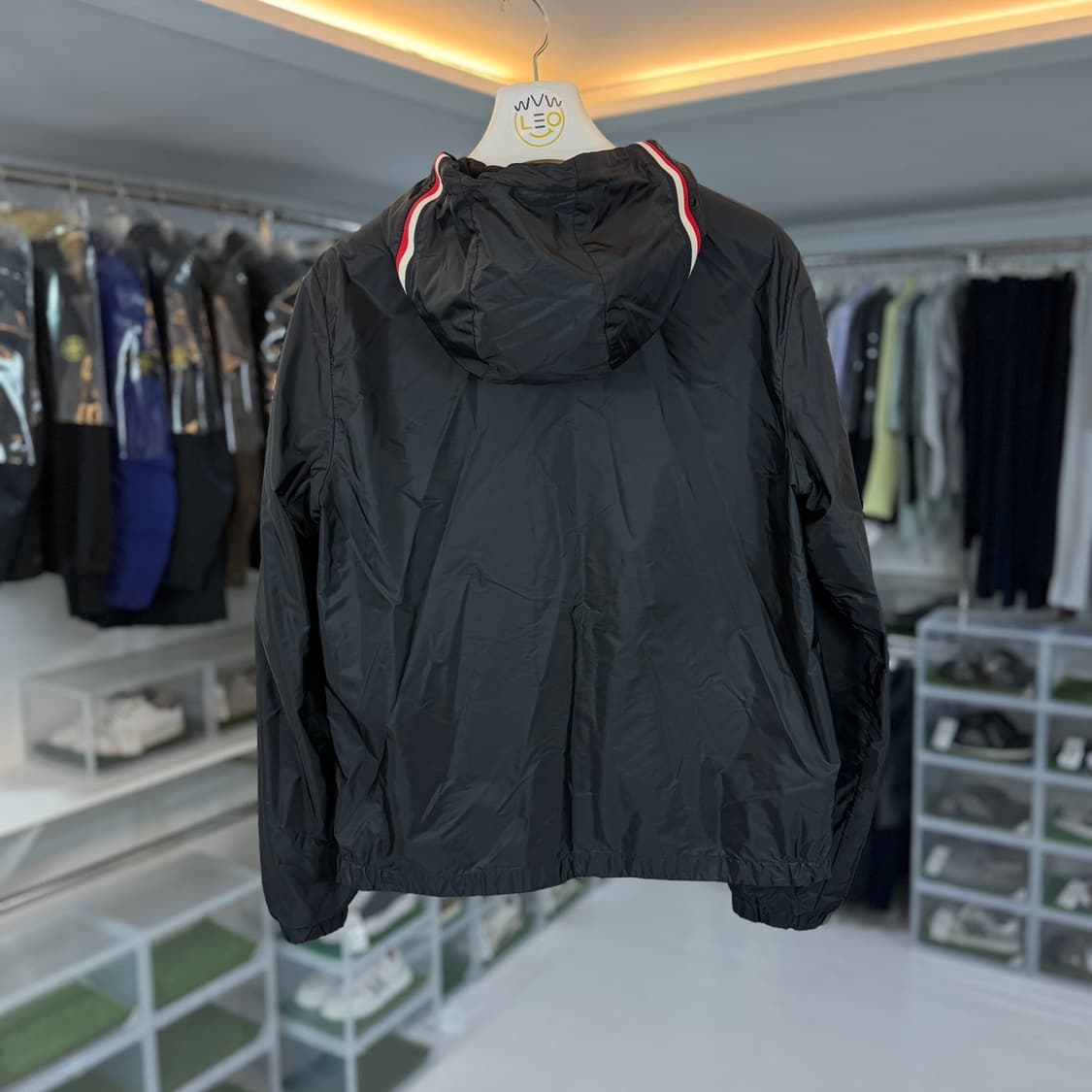[정품] 몽클레어 후드 바람막이 나일론 자켓  블랙 S  상품이미지3