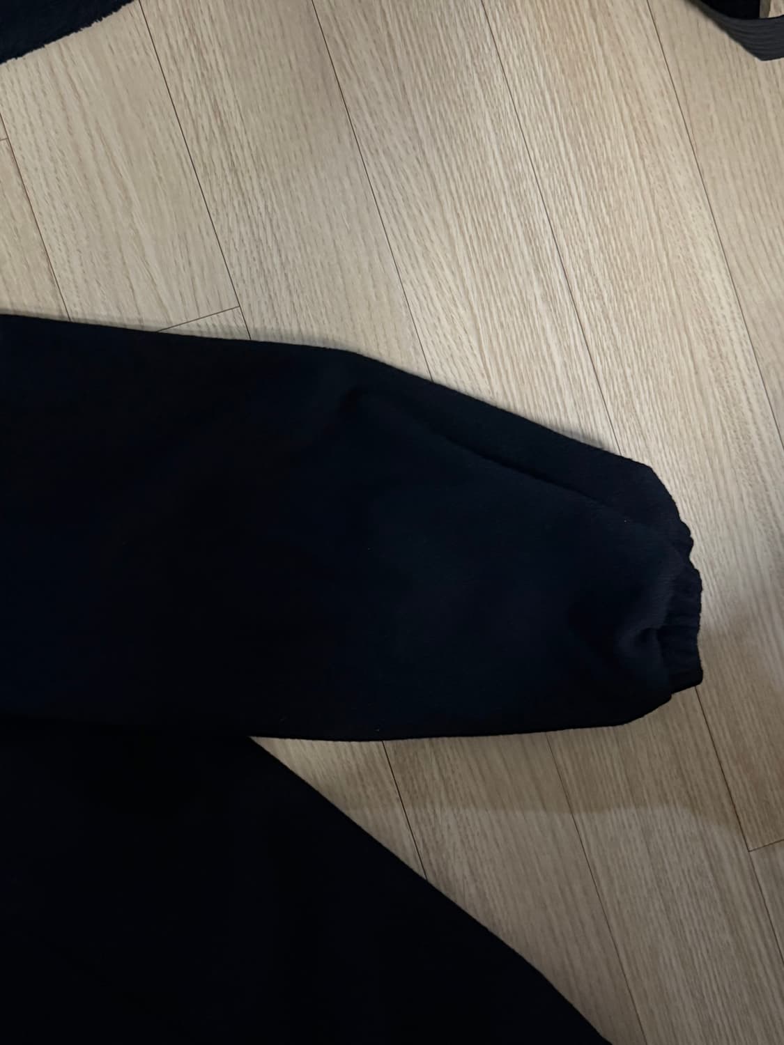 24FW 아모멘토 울 집업 판초 블랙 L 상품이미지3