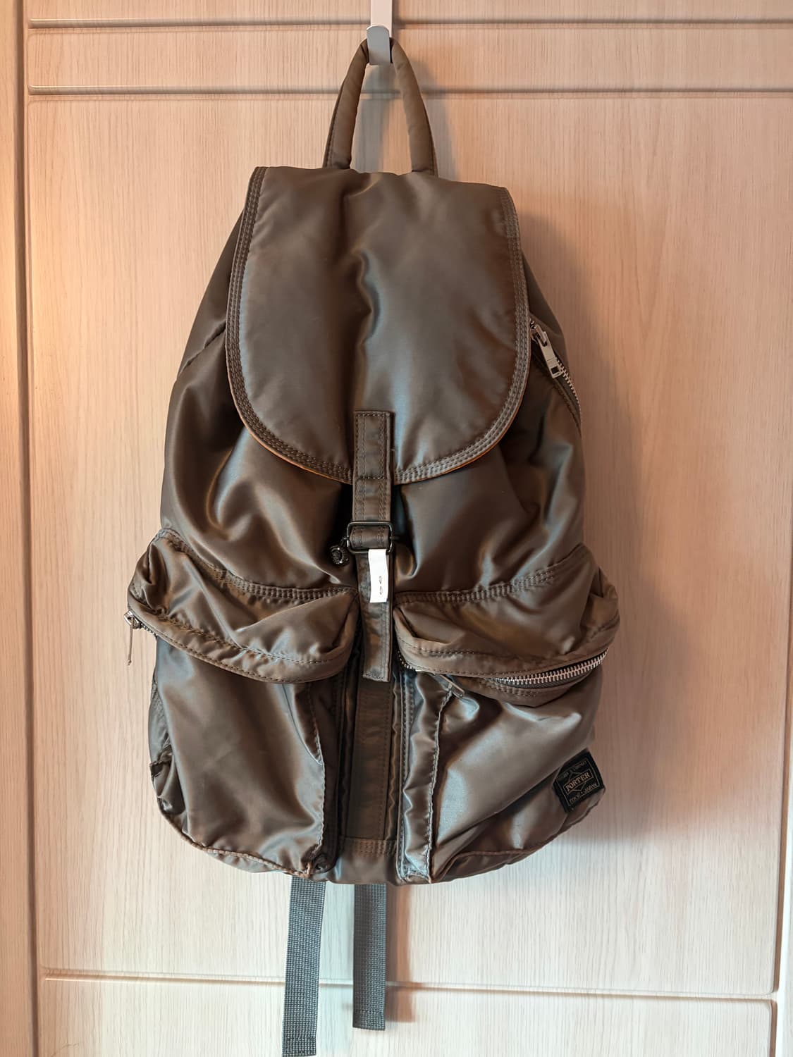 포터 탱커 백팩 실버 그레이 상품이미지1